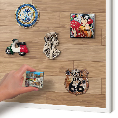 Tableau mural pour aimants dans un cadre noir Motif en bois