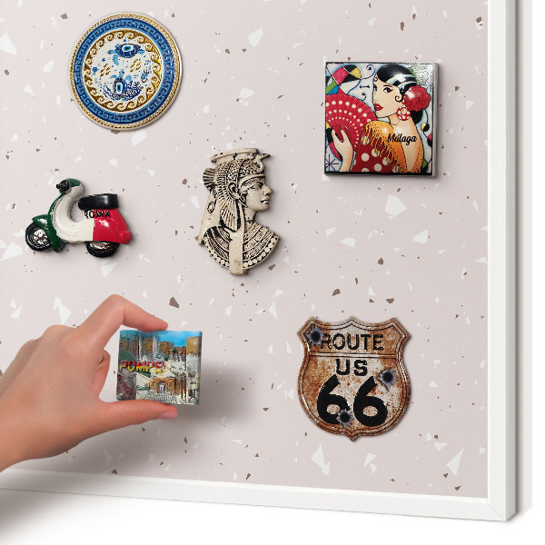 Tableau mural pour aimants dans un cadre noir Terrazzo moderne