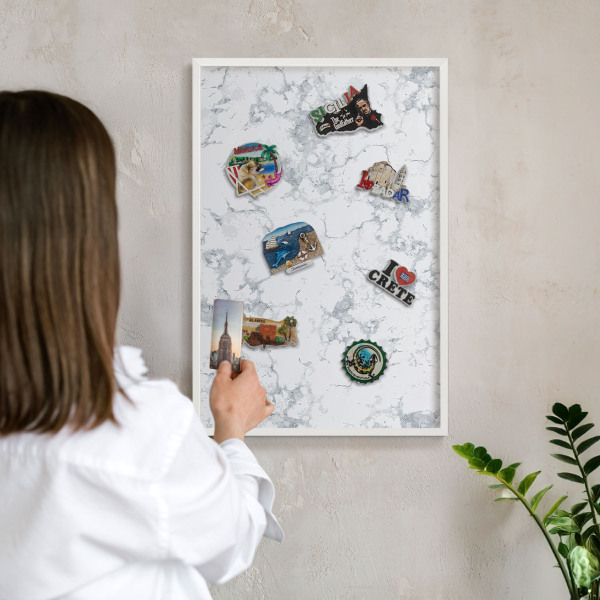 Tableau mural pour aimants dans un cadre noir Esthétique du marbre