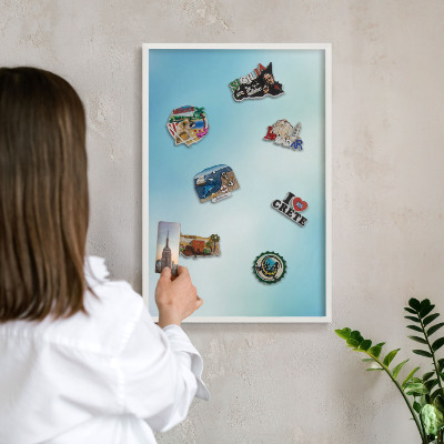 Tableau mural pour aimants dans un cadre noir Ciel bleu