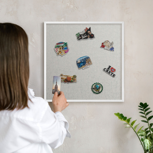 Tableau mural pour aimants dans un cadre noir Modèle de plante