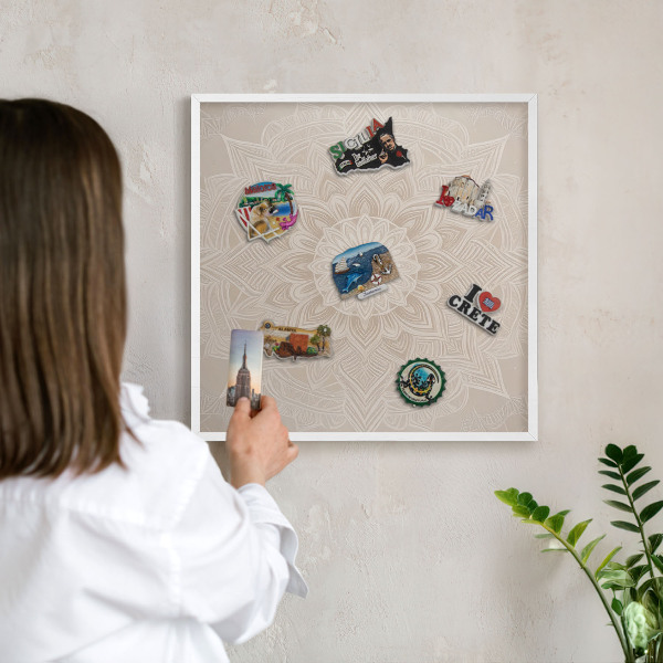 Tableau mural pour aimants dans un cadre noir Motif mandala