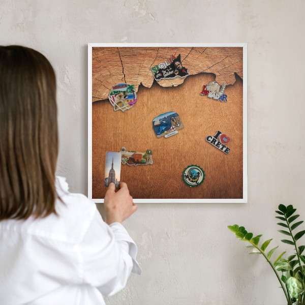 Tableau mural pour aimants dans un cadre noir Texture bois