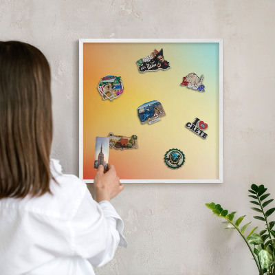 Tableau mural pour aimants dans un cadre noir Transition de couleur