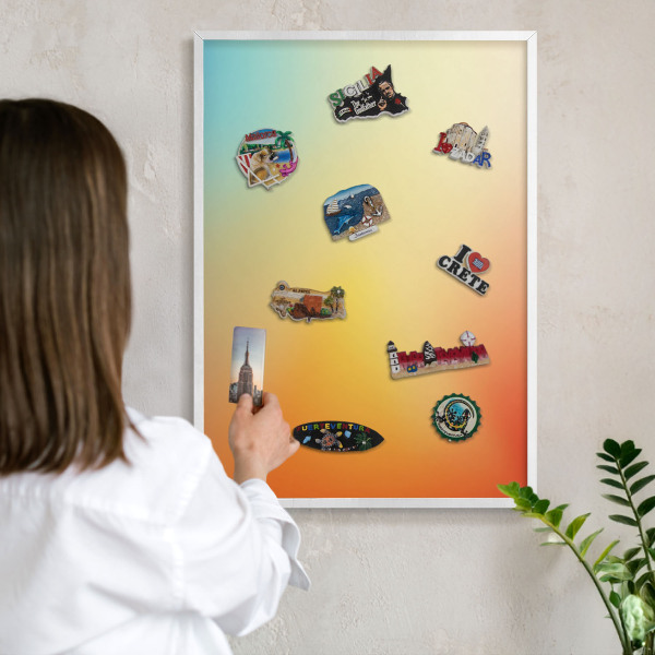 Tableau mural pour aimants dans un cadre noir Transition de couleur