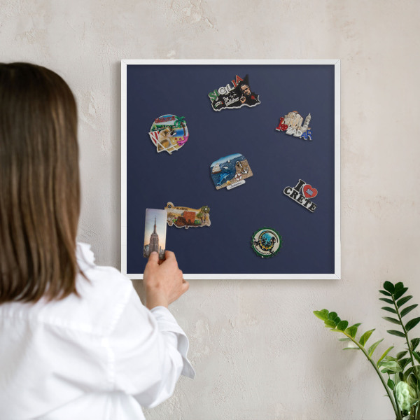 Tableau mural pour aimants dans un cadre noir Bleu marine foncé
