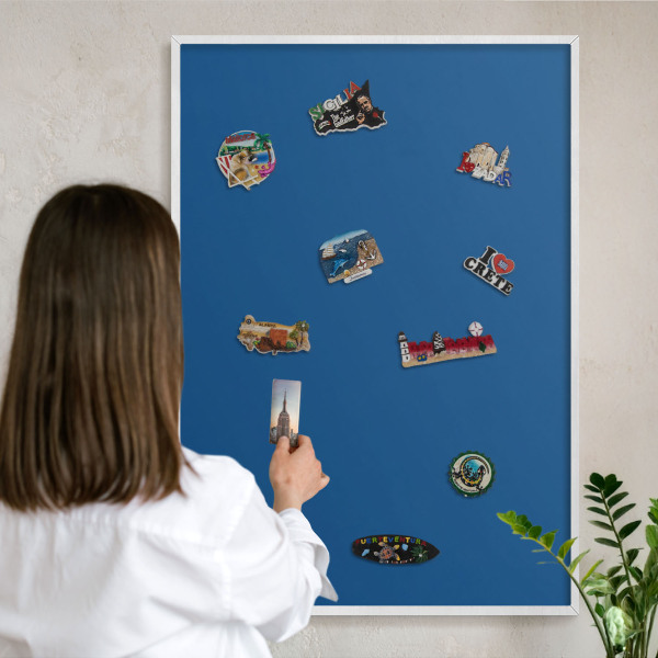 Tableau mural pour aimants dans un cadre noir Bleu foncé
