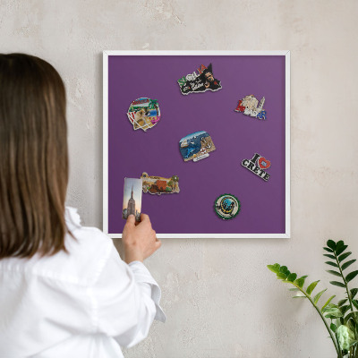 Panneau magnétique décoratif cadre noir Violet intense