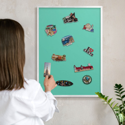 Tableau mural pour aimants dans un cadre noir Menthe forte