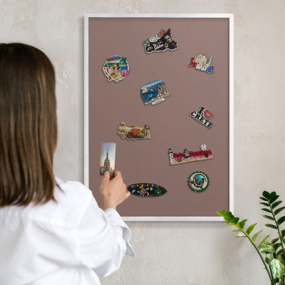 Tableau mural pour aimants dans un cadre noir Brun pastel