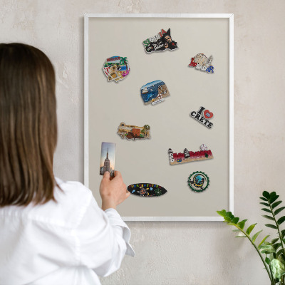 Tableau mural pour aimants dans un cadre noir Pierre chaude