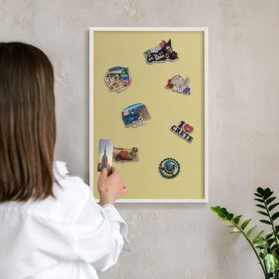 Tableau mural pour aimants dans un cadre noir Jaune vintage