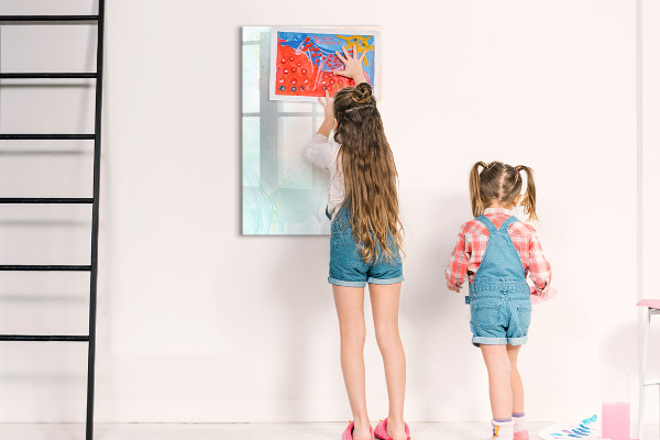Tableau magnétique effaçable Un tableau coloré pour les photos et les notes