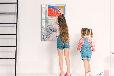 Tableau magnétique effaçable Un tableau élégant pour les notes et les photos