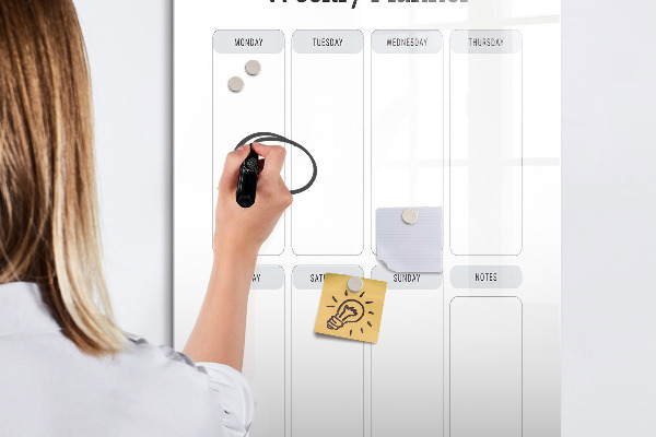 Tableau magnétique effaçable Agenda hebdomadaire avec espace pour photos