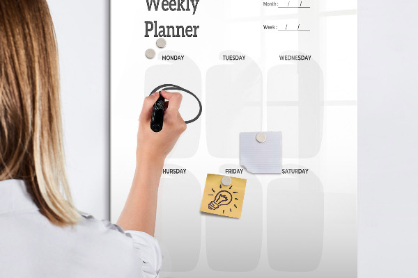 Tableau effaçable magnétique Agenda hebdomadaire avec espace pour photos