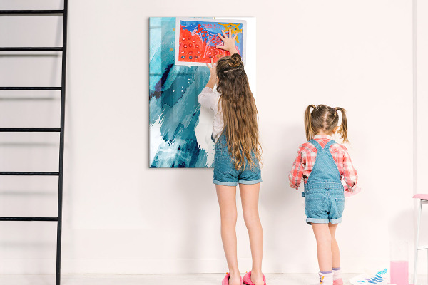 Tableau magnétique effaçable Un tableau coloré pour les photos et les notes