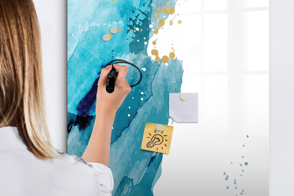 Tableau magnétique effaçable Un tableau coloré pour les photos et les notes