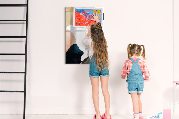 Tableau magnétique effaçable Un tableau élégant pour les notes et les photos