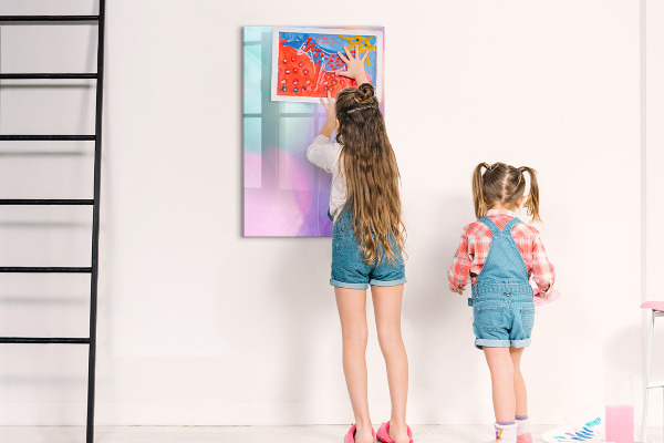 Tableau magnétique effaçable Un tableau coloré pour les notes et les photos