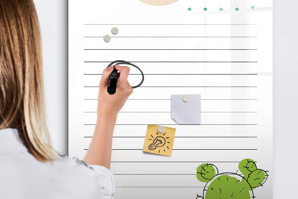 Tableau effaçable magnétique Une liste de choses à faire avec une touche créative