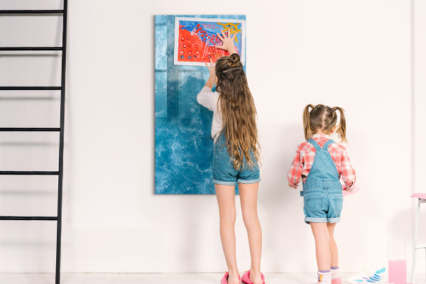 Tableau effaçable magnétique Un tableau coloré pour les notes et les photos