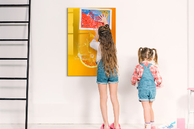 Tableau magnétique effaçable Un tableau coloré pour les photos et les notes