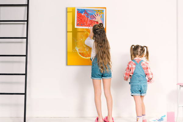 Tableau magnétique effaçable Un tableau coloré pour les photos et les notes