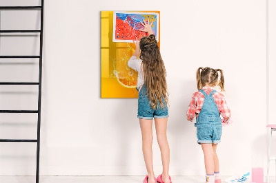 Tableau magnétique effaçable Un tableau coloré pour les photos et les notes