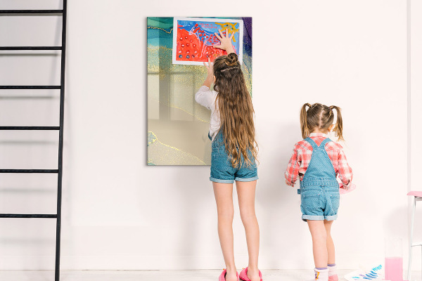 Tableau magnétique effaçable Un tableau élégant pour les notes et les photos