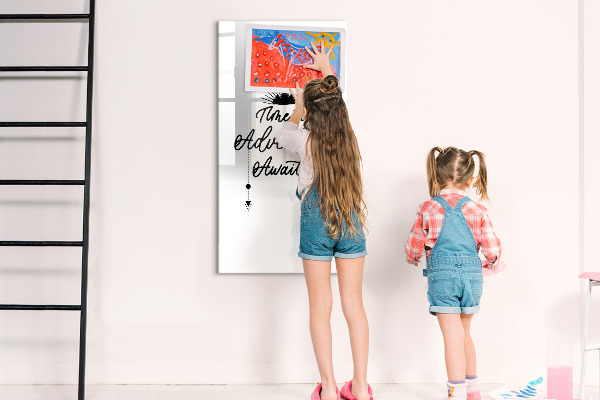 Tableau effaçable magnétique Un espace créatif pour les souvenirs et les photos
