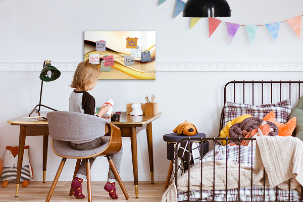 Tableau effaçable magnétique Un espace moderne pour présenter des photos