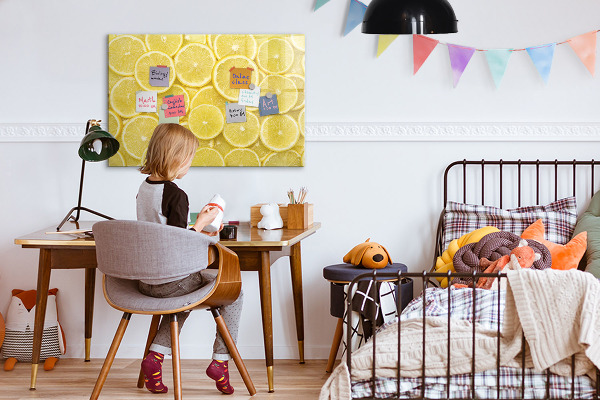 Tableau effaçable magnétique Motif citron avec photos et accessoires