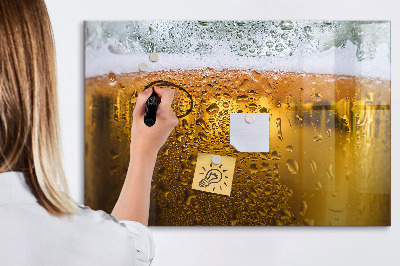 Tableau magnétique effaçable Une bière fraîche chargée de souvenirs personnels