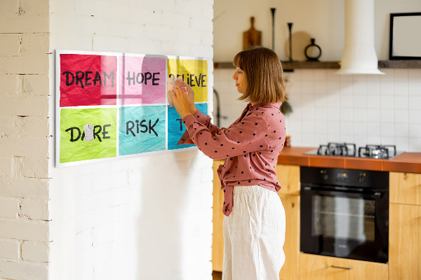 Tableau magnétique effaçable Des slogans inspirants pour l'action et les rêves