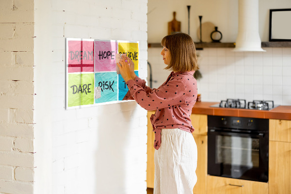 Tableau magnétique effaçable Des slogans inspirants pour l'action et les rêves