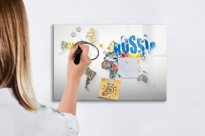 Tableau magnétique effaçable Une carte du monde avec des souvenirs personnels