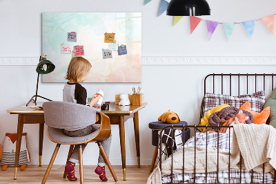 Tableau magnétique effaçable Un tableau coloré pour présenter des photos