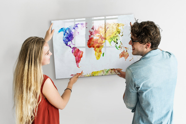 Tableau effaçable magnétique Carte du monde colorée avec photos