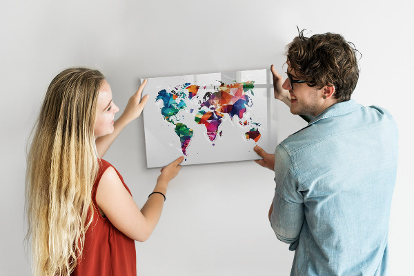 Tableau magnétique effaçable Carte du monde colorée avec photos