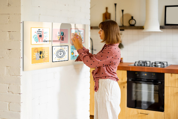 Tableau effaçable magnétique Des collages créatifs débordant d'émotions positives
