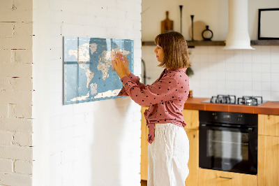 Tableau effaçable magnétique Une carte du monde avec des souvenirs personnels