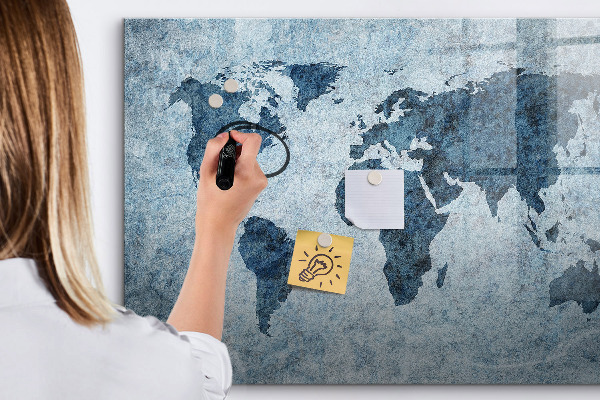 Tableau effaçable magnétique Une carte du monde avec des souvenirs personnels