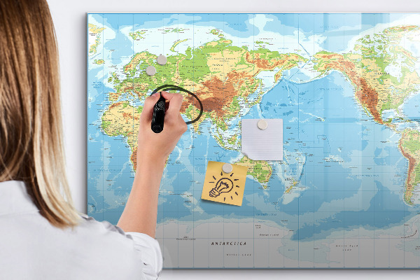 Tableau magnétique effaçable Carte du monde avec photos et accessoires
