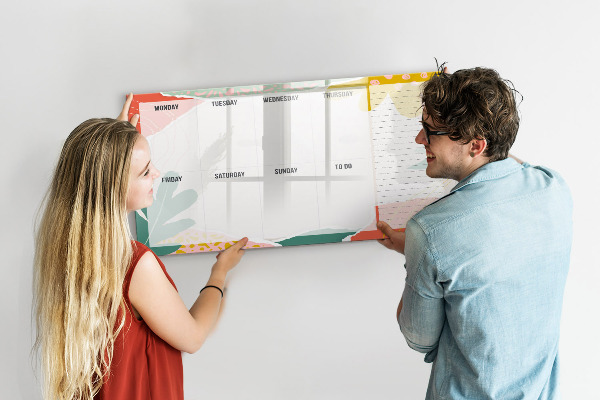 Tableau magnétique effaçable Agenda hebdomadaire avec espace pour photos