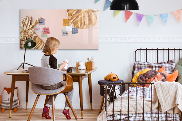 Tableau magnétique effaçable Un tableau élégant pour présenter des photos
