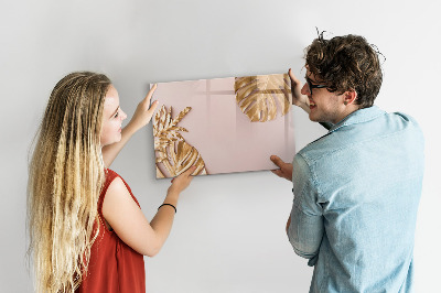 Tableau magnétique effaçable Un tableau élégant pour présenter des photos