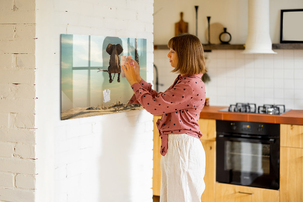 Tableau magnétique effaçable Des éléphants et des souvenirs sur le mur