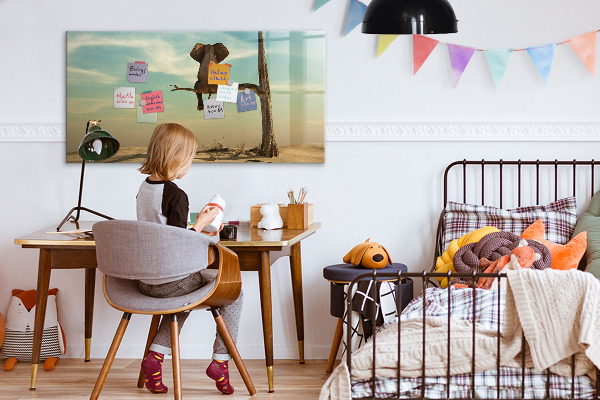 Tableau magnétique effaçable Des éléphants et des souvenirs sur le mur