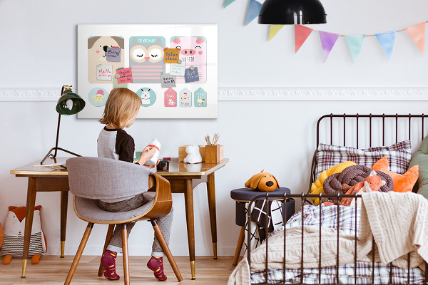 Tableau effaçable magnétique Des notes colorées et des photos sur le mur